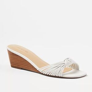 Ann Taylor White Leather Twist Knot Design Wedge Slide Sandals - Size 9